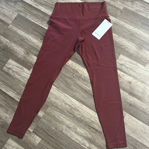 LULULEMON ALIGN size 10 leggings.  28 inseam